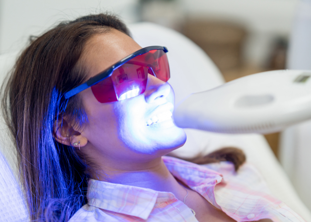 Tooth Whitening in Mississauga, ON